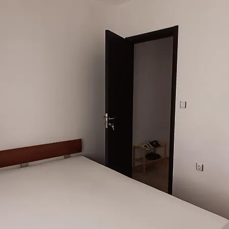 아파트 борови хълмове